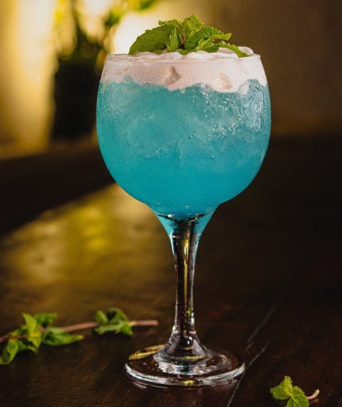 Athenas Pipa - Firms & Dant's